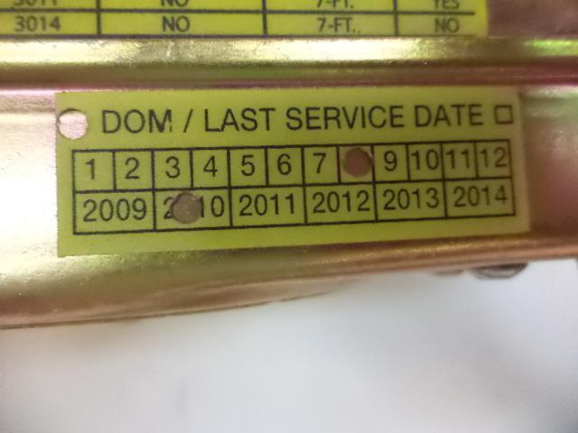 NEW SKYLOC 4007 SELF RETRACTING LANYARD 7FT WORK LENGTH 5000LB MIN. BREAK R28