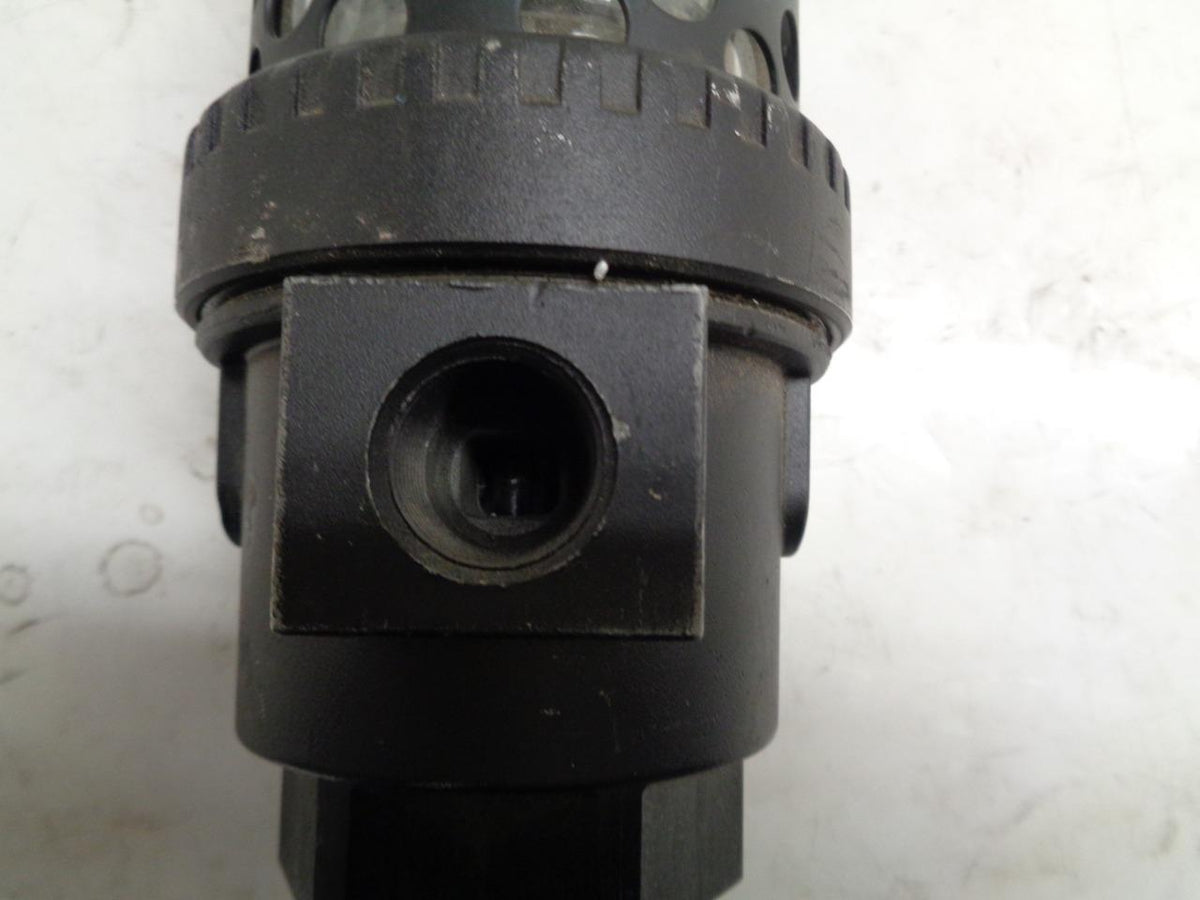 NEW MASTER PNEUMATIC FILTER/REGULATOR (NO GAUGE) CFDR100-4 R6TD