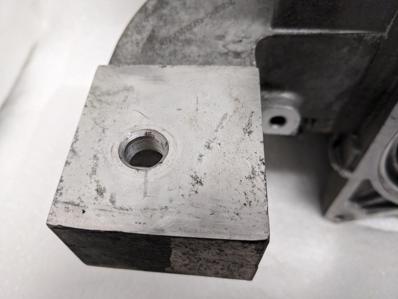 GM 23255922 CARRIER ASSEMBLY DIFFERENTIAL FOR 2015-2016 USED B1B2