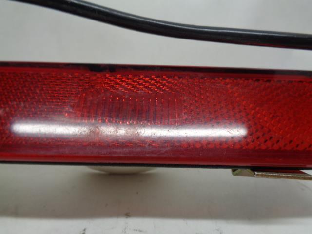 USED GENUINE PORSCHE REAR MARKER LENS R&L 944 631 426 00/944 631 425 00 R25T5