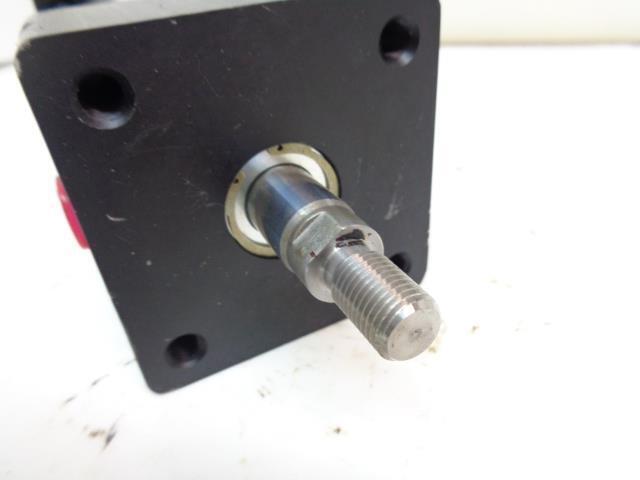 USED MEAD FLUID DYNAMICS DM1-250X3-PE PNEUMATIC CYLINDER R33