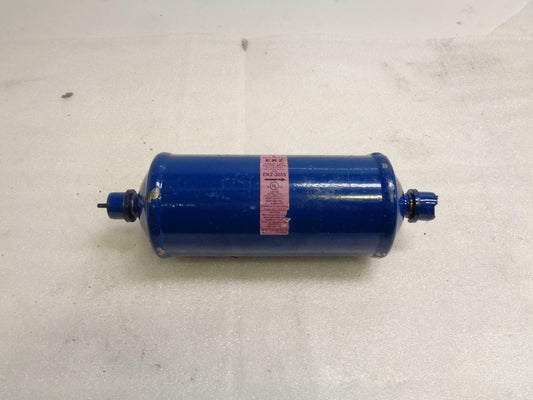 NEW EMERSON EKZ LIQUID LINE FILTER DRIER EKZ-305S W/ DAMAGED END CAP R11TB