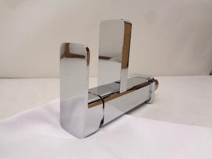 BRAND NEW CHROME SINGLE HANDLE HOT & COLD MIXER BATHROOM SINK FAUCET R29