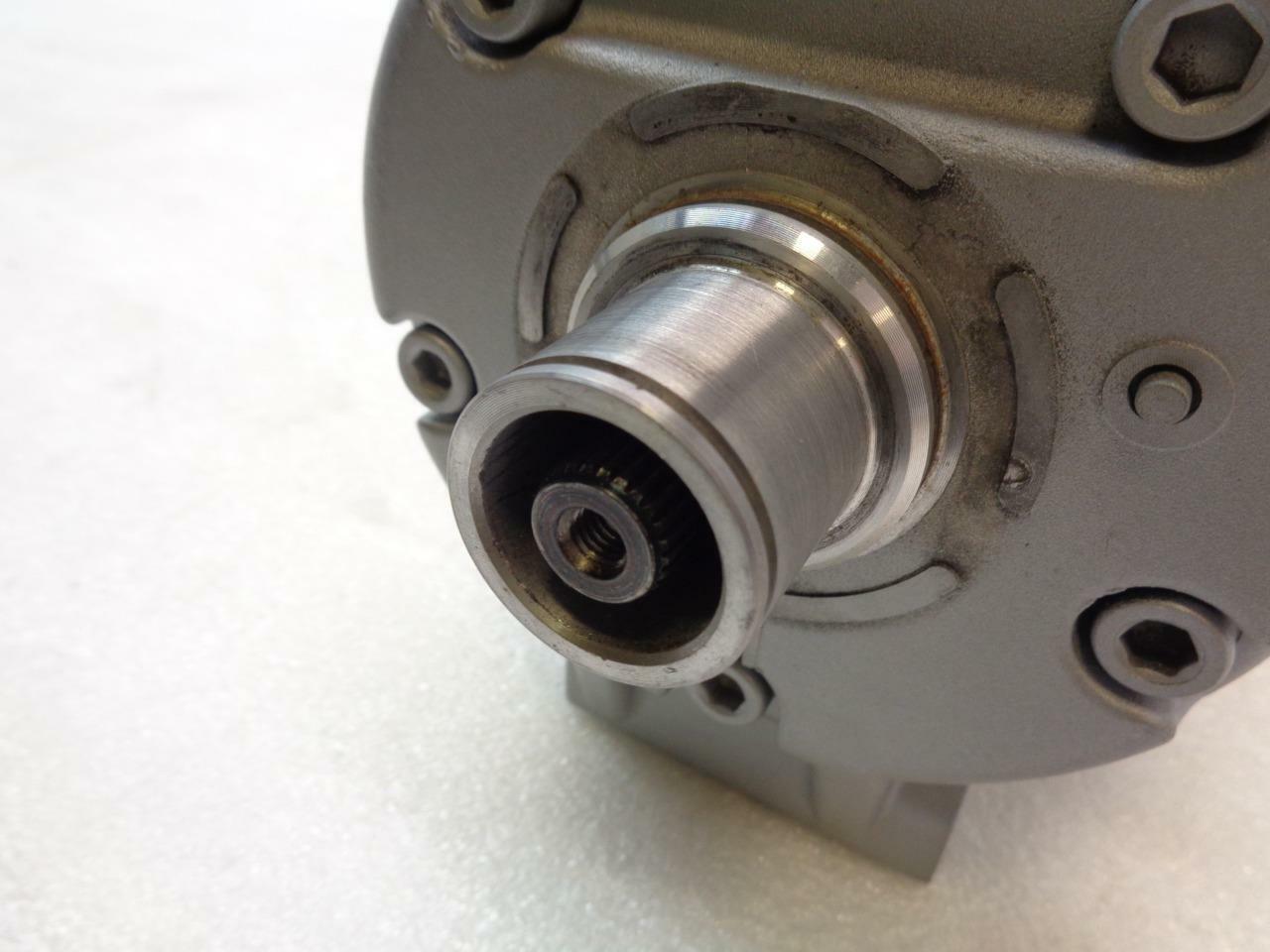 NEW UNBRANDED AC COMPRESSOR FOR PORSCHE 928 (1990-LATER) NO CLUTCH R3