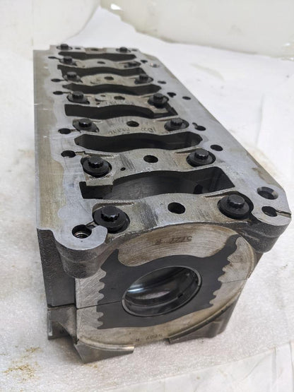 PORSCHE 986/987 BOXSTER CRANKSHAFT CASE ASSEMBLY 9961011128R USED 996BGL2