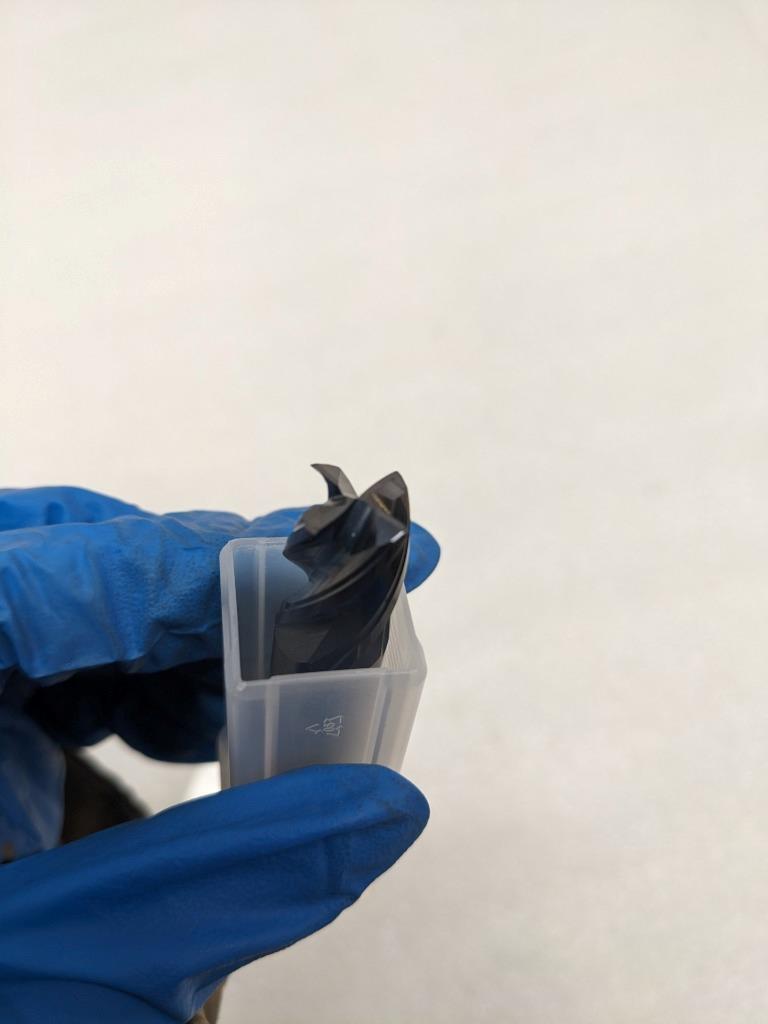 KENNMETAL HARVI 6676406 1/2" X 1/2" X 5/8" X 2 1/2" SOLID CARBIDE ENDMILL  R6TA