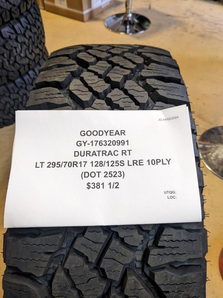 2 GOODYEAR WRANGLER DURATRAC  LT 295 70 17 128/125S LRE 10PLY TIRE 176320991 CQ2