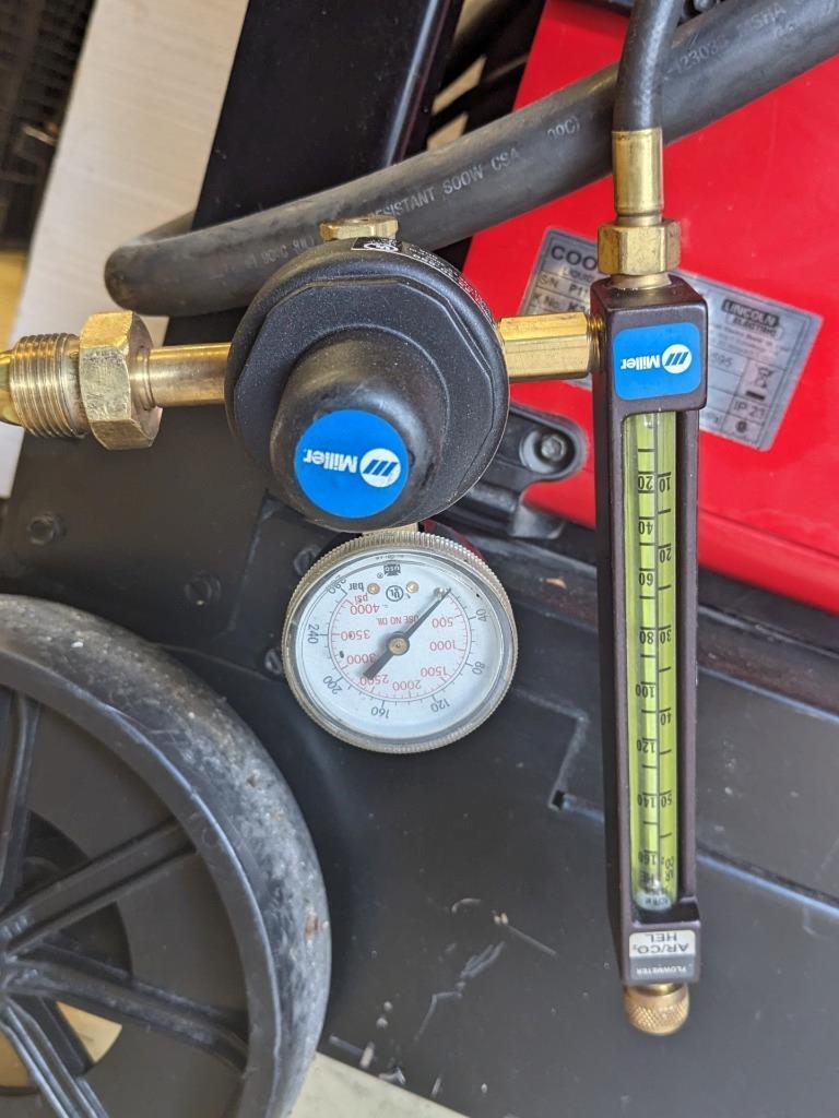 LINCOLN ELECTRIC ASPECT 375 AC/DC READY-PAK WELDING CART K3950-1 BAY3