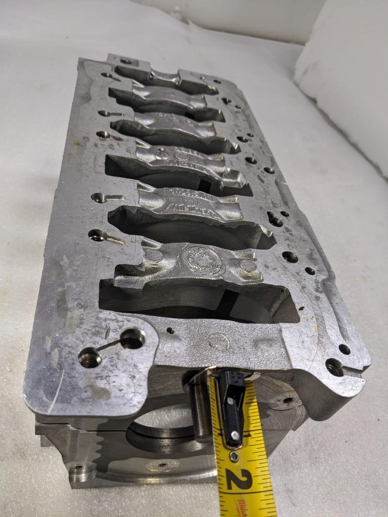 PORSCHE 911 996 BOXSTER ENGINE CRANKCASE HOUSING 9961011575R 996B.G.L.