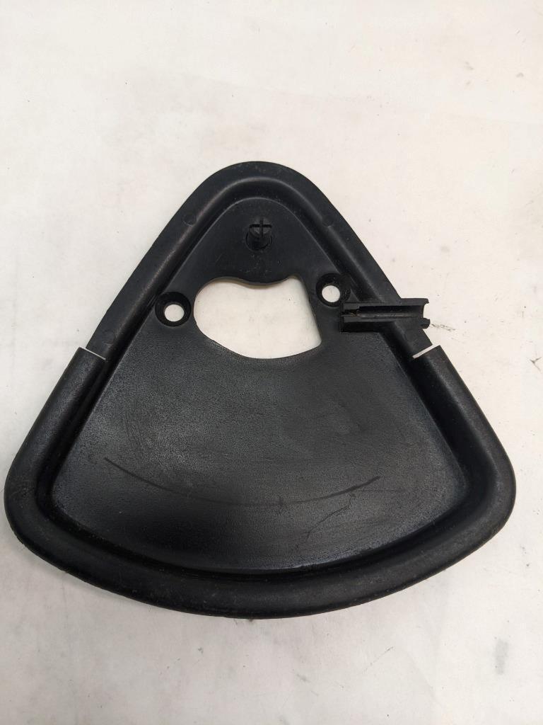 PORSCHE 924/944 BONNET RELEASE HANDLE CATCH SURROUND 92851117302 USED R21