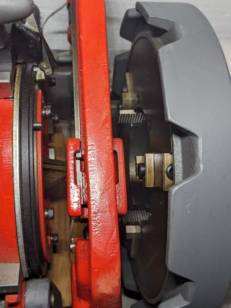 ROTHENBERGER 63006 Pipe Threading Machine 1/2 To 4 In B2