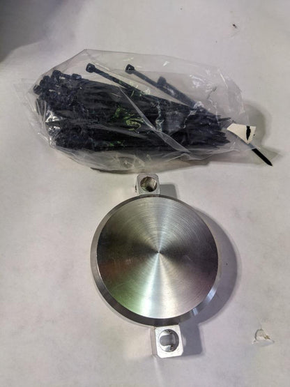 KHS PNEUMATIC CYLINDER 65175533S001 W/ APACHE 3800 CASE 8.39 X 5.6 X 3.25" R35