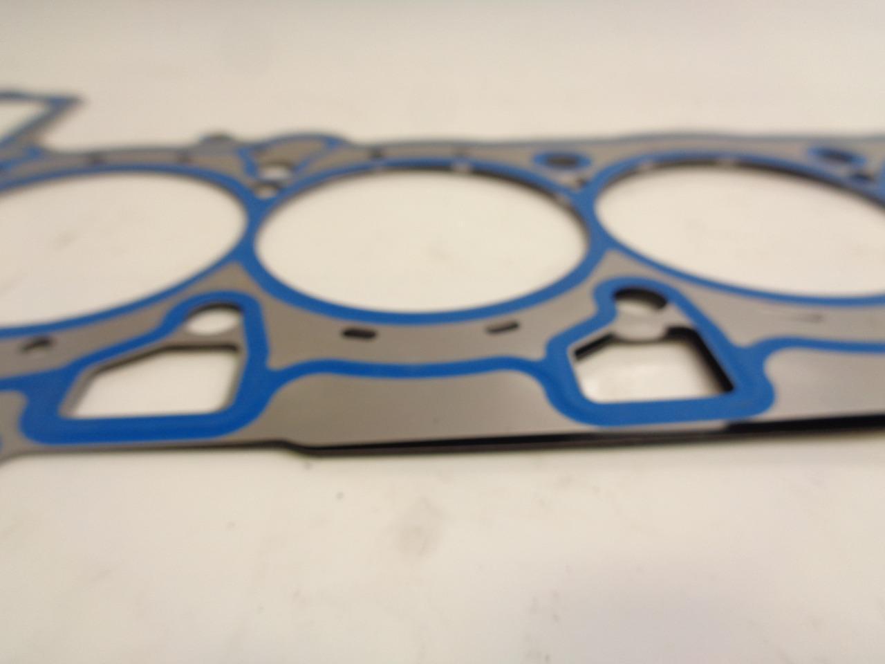 1 NEW VICTOR REINZ CYLINDER HEAD GASKET 54231 R15