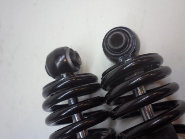 1 NEW PAIR OF SHOCK ABSORBERS WITH DUAL-RATE SPRINGS BY MDI 287 R16