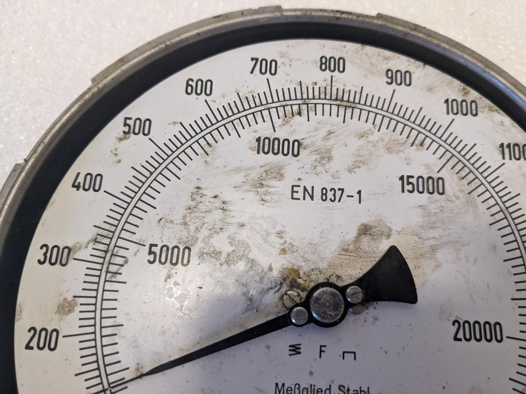 ITH PRESSURE GADGE  (EN837-1) DAMAGED R22