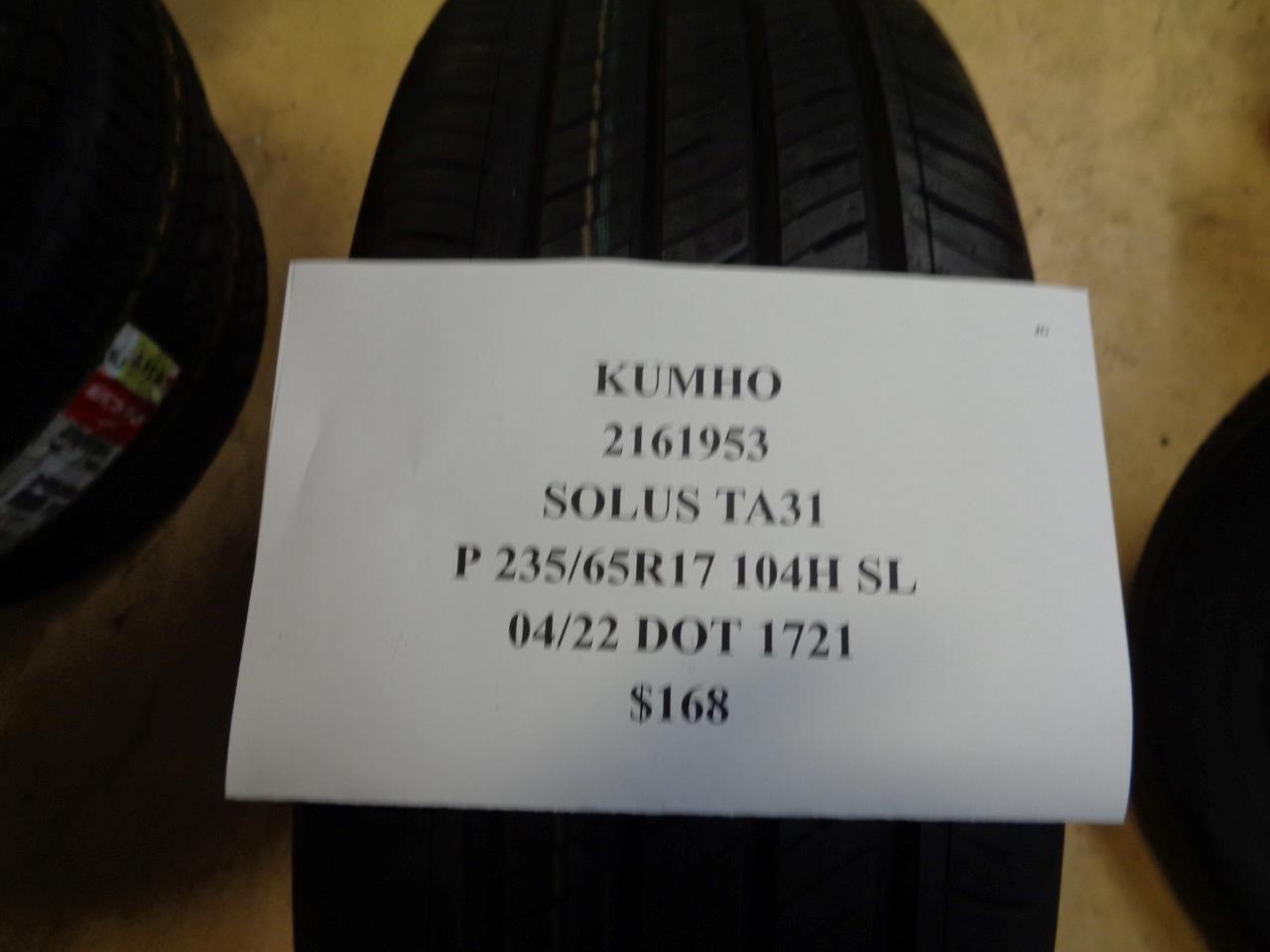 2 KUMHO SOLUS TA31 P 235 65 17 104H SL ALL SEASON TIRES 2161953 CQ1