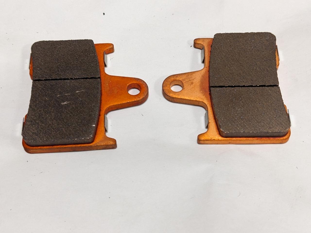 Harley-Davidson Original Equipment 41300053 Rear Brake Pads Fits XL Models R21T4