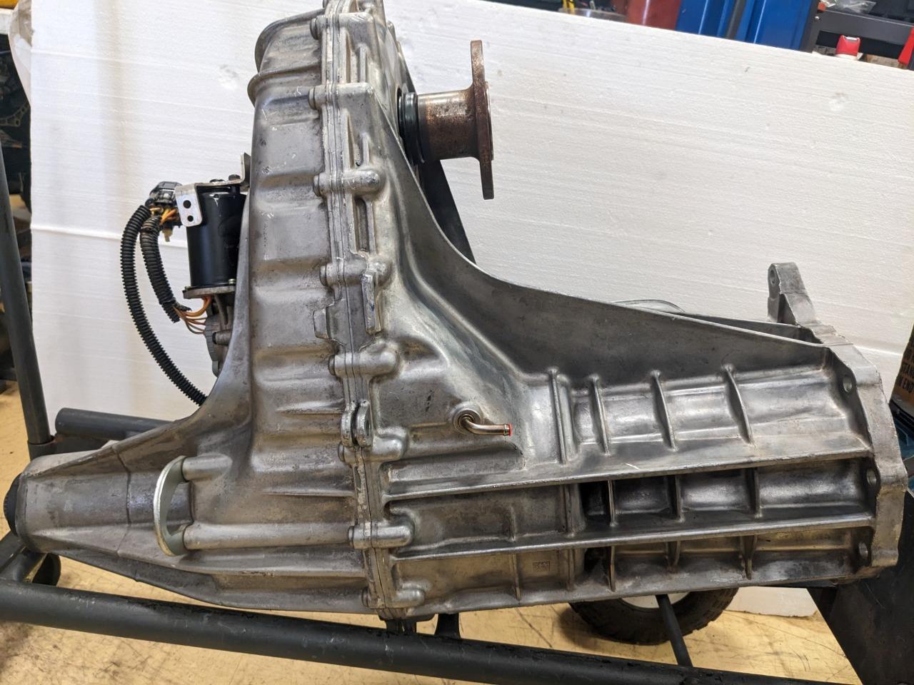 Genuine OEM Ford Electric Shift Transfer Case 17-20 F2/3/4/5-50 B2BLACK2