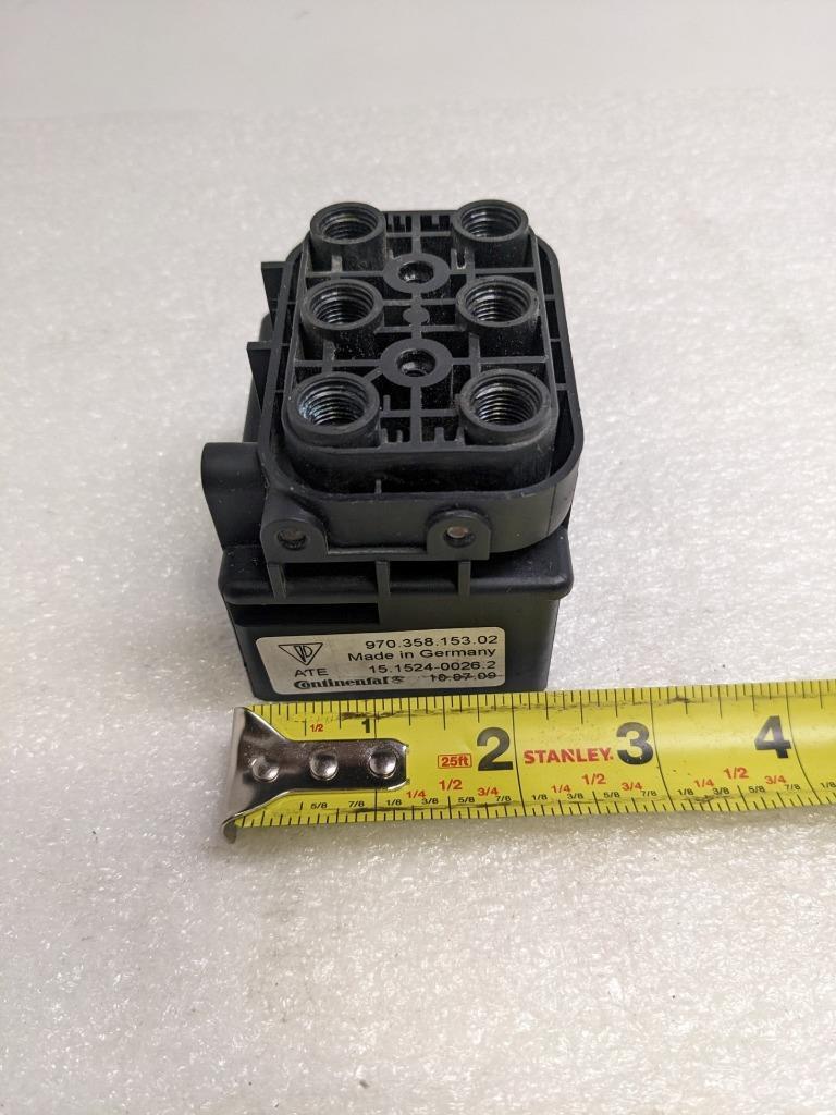 GENUINE PORSCHE 97035815302 SUSPENSION SOLENOID FOR 10-16 PANAMERA NEW R20T7