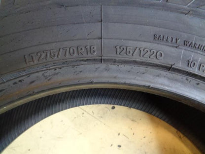 2 NEW ARTIC CLAW WINTER WXI 275 70 18 125/122Q TIRES ARC74 SU16 Q2