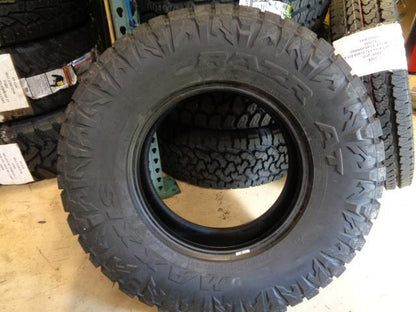 MAXXIS RAZR AT BSW LY 295 70 17 121/118R LRE 10PLY TIRE TL00049600 BQ4