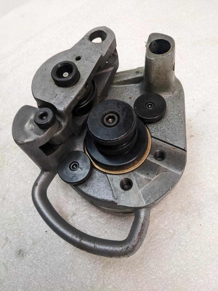 RIDGID 88232 PORTABLE MANUAL ROLL GROOVER 915 WITHOUT ACCESSORIES NEW R27