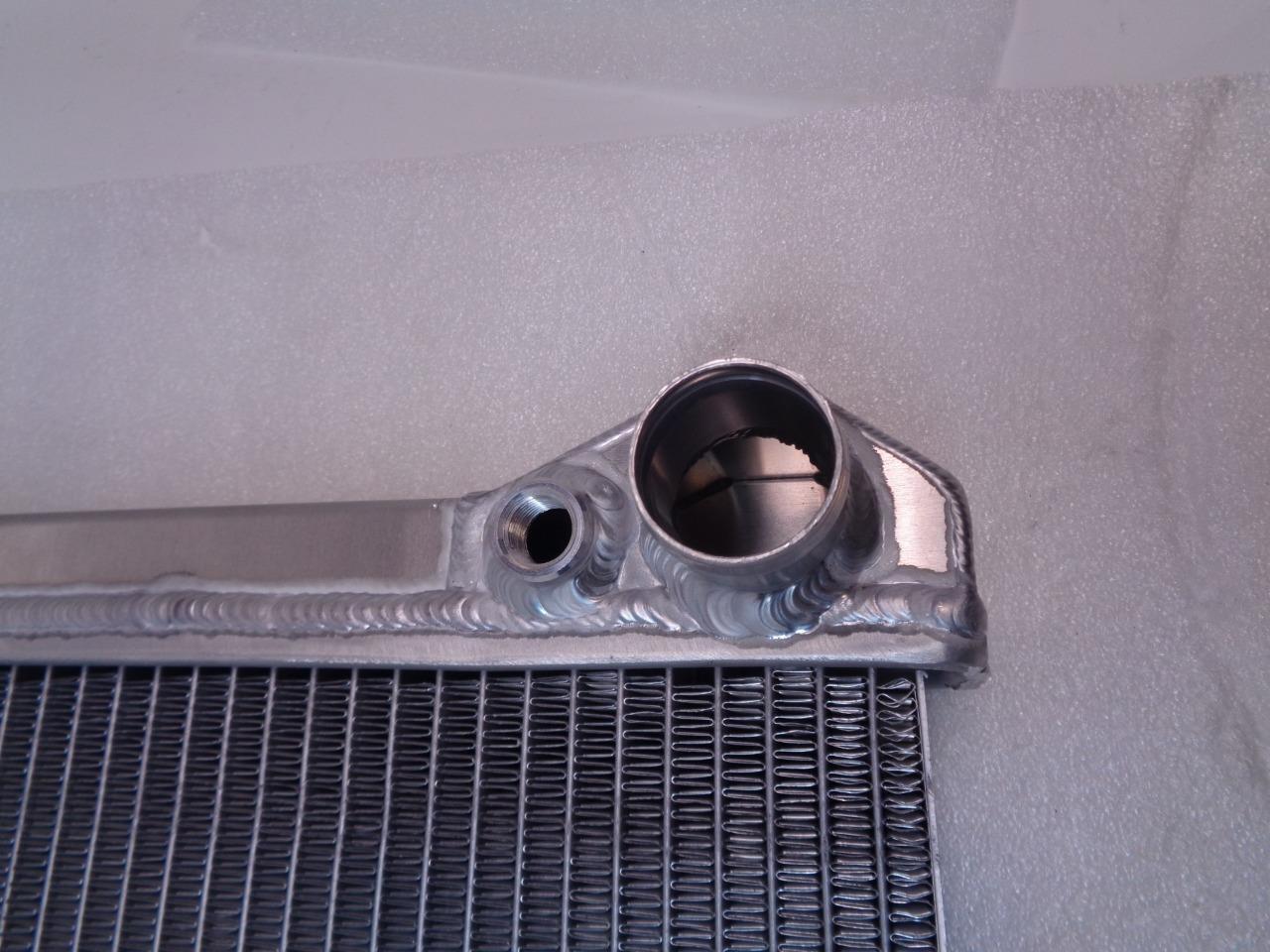 NEW WIZARD COOLING PERFORMANCE RADIATOR FOR OLDSMOBILE CUTLASS 1966-1974  R12