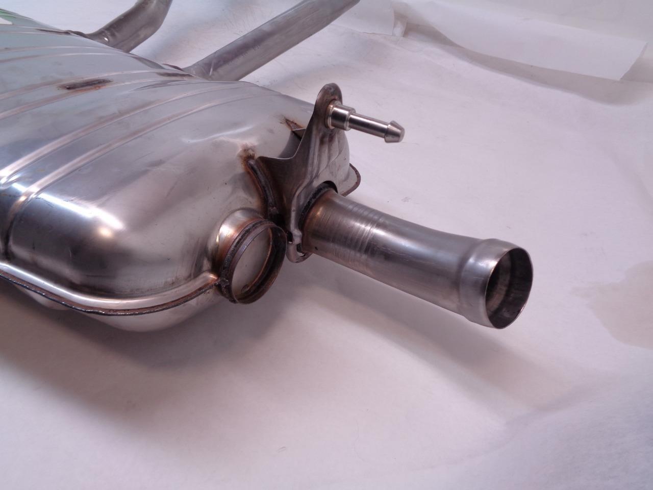 GENUINE PORSCHE 2016-2018 CAYENNE 3.6L NON TURBO EXHAUST MUFFLER 95811191005