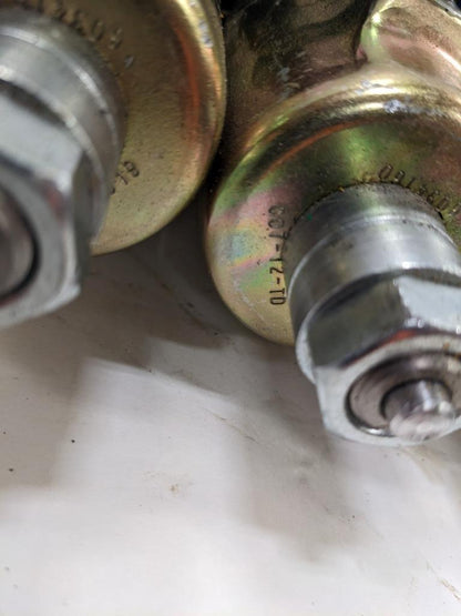 NEW UNIDENTIFIED UNBRANDED HYDRAULIC VALVE BSRG5