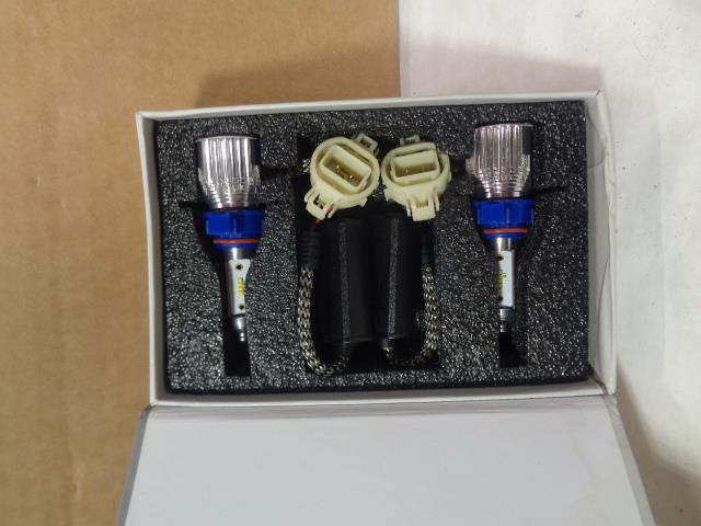 NEW HEADLIGHT EXPERTS FOG LIGHT 5202 LED CONVERSION KIT R17