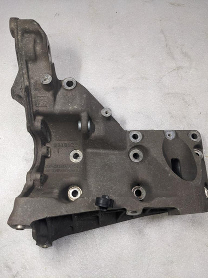 PORSCHE CAYENNE 4.5L LEFT ENGINE MOTOR BRACKET 9481022135R USED 996BGL