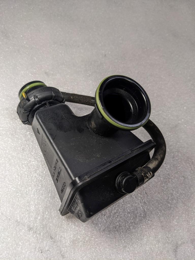 PORSCHE CAYMAN POWER STEERING HYDRAULIC FLUID RESERVOIR 98731422500 USED 996B.GL