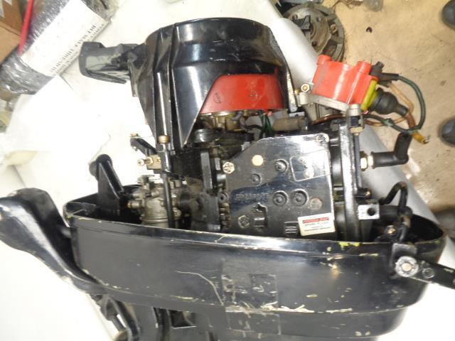 MERCURY MARINE 7.5 HP OUTBOARD MOTOR FOR PARTS I1