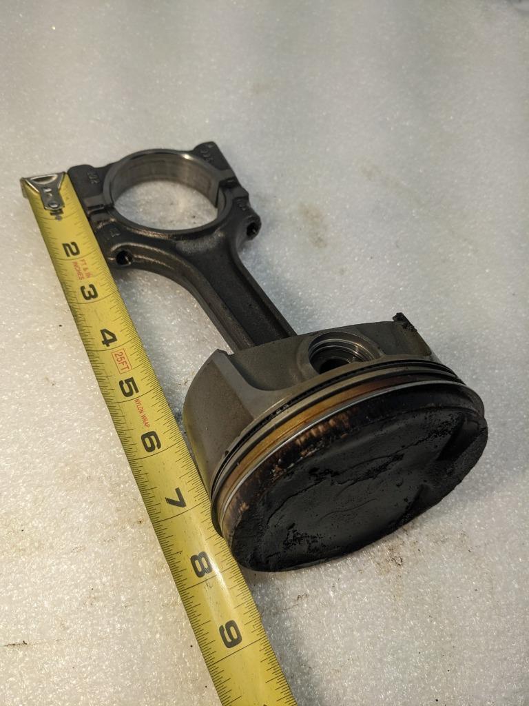 PORSCHE 986 BOXSTER 2.7L PISTON W/CONNECTING ROD #6 9961031028R USED 996GL2T1