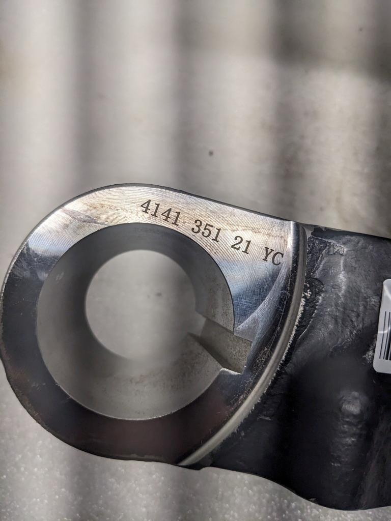 MERITOR A3111G4141 FRONT AXLE STEERING KNUCKLE ASSEMBLY NEW R16