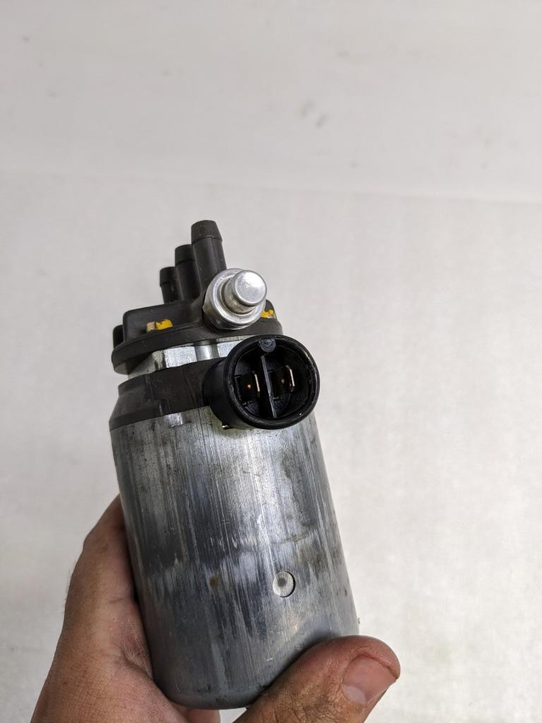 BOSCH 0580463005 FUEL PUMP FOR 1970-1974 PORSCHE 914/VOLVO 1800 NEW R13