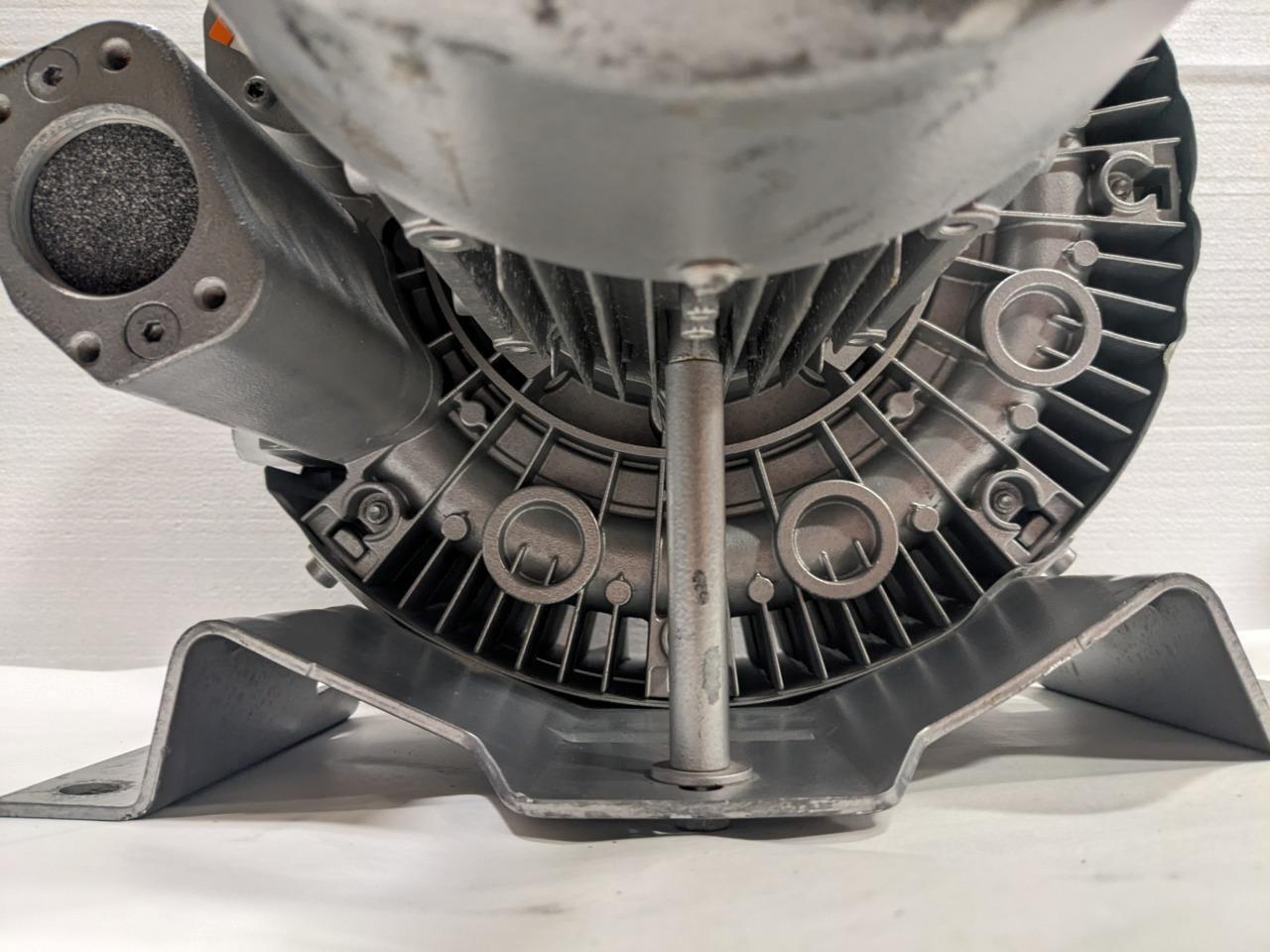 GARDNER DENVER SIDE CHANNEL BLOWER AND VACUUM PUMP 2BH74200AK261 NEW BSRG5