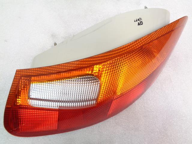 PORSCHE 98663144403 RIGHT TAIL LIGHT LENS FOR 97-02 PORSCHE BOXSTER 986 NEW R25