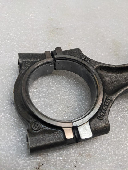 PORSCHE 986 BOXSTER 2.7L PISTON W/CONNECTING ROD #3 9961031028R USED 996GL2T1