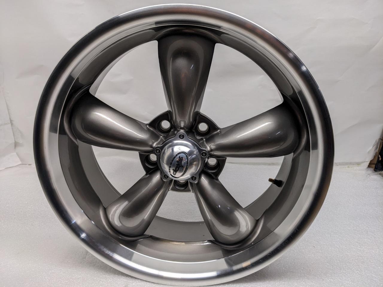 1 COYS 529-8761GM-42 Wheel Gun Metal 18x7 ET+5 Chevy Impala 1958-1963 NEW WR