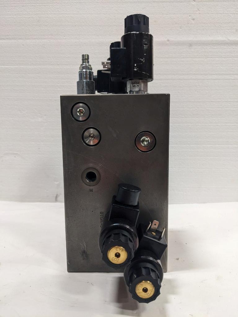 ATP HYDRAULIK AG MANIFOLD W/ VALVES IE98-A2 B511-035-G02QD2 BSRG6