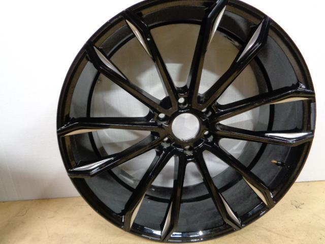 3 DUB S252 CLOUT GLOSS BLACK W/ MILLED ACCENTS 24X10 ET30 6X5.5 S25224008430 SR