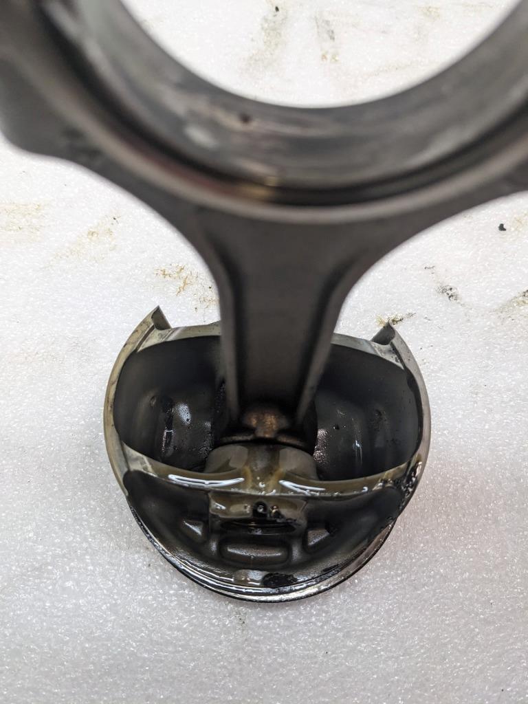 PORSCHE 911/996  CONNECTING PISTON ROD #5 9961031026R USED 996BGL2T2