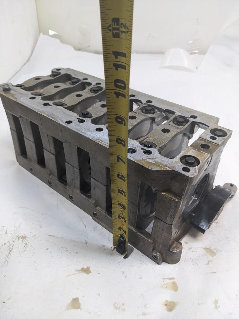 1998 PORSCHE 911 CRANKSHAFT BEARING CASE/CARRIER 9961011123R USED 996BGL2