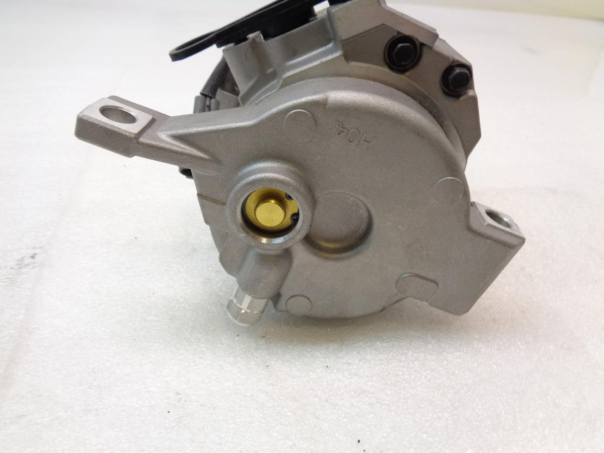 NEW ACDELCO 15-21127 AC COMPRESSOR 2000-02 CADILLAC, CHEVY, GMC (VARIOUS) R3