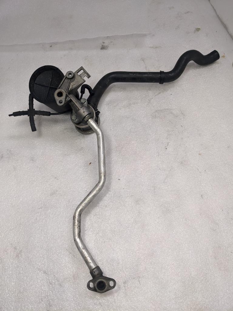 PORSCHE 911/996 VALVE VACUUM RESERVOIR PUMP 996113131R  USED 996BGL