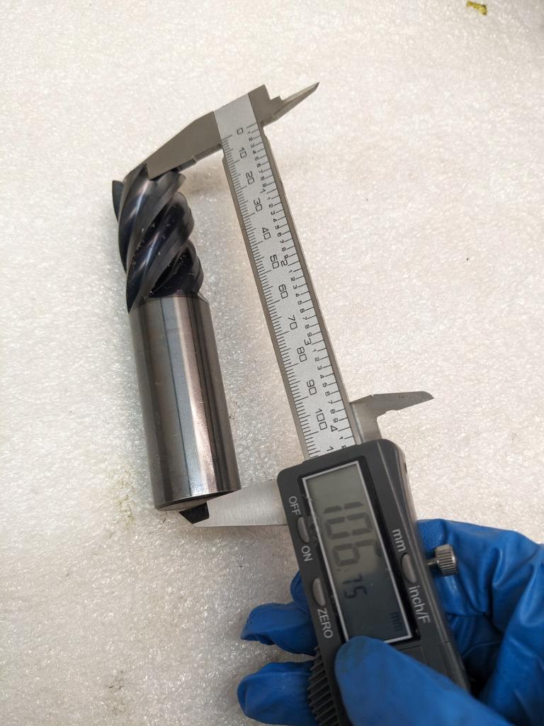 HELICAL SOLUTIONS 5 FLUKE CARBIDE CORNER RADIUS END MILL HEV-R-51000-R.030