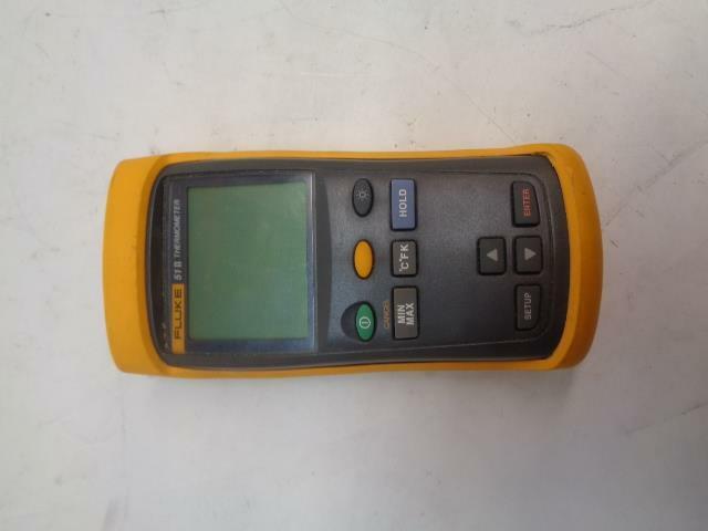 USED FLUKE 51 II DIGITAL PROBE THERMOMETER R4TB