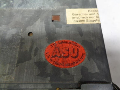 Blaupunkt Bamberg Car Stereo for 1975-77 911 Turbo (930) FULL KIT Used R25