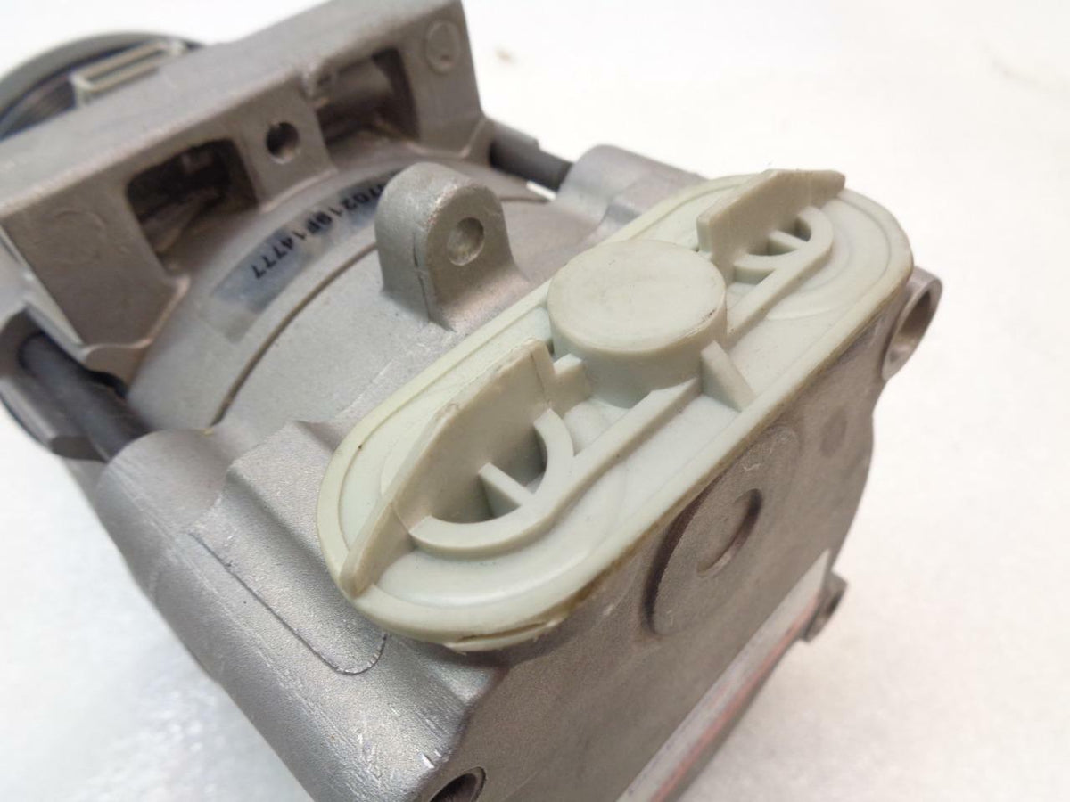 NEW COMPRESSOR WORKS 638129 AC COMPRESSOR (UNKNOWN FITMENT) R3